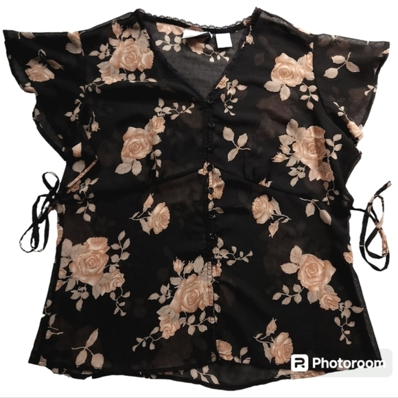 2000s Sheer Black Floral Flutter Sleeve Top sz M - Picture 2 of 6
